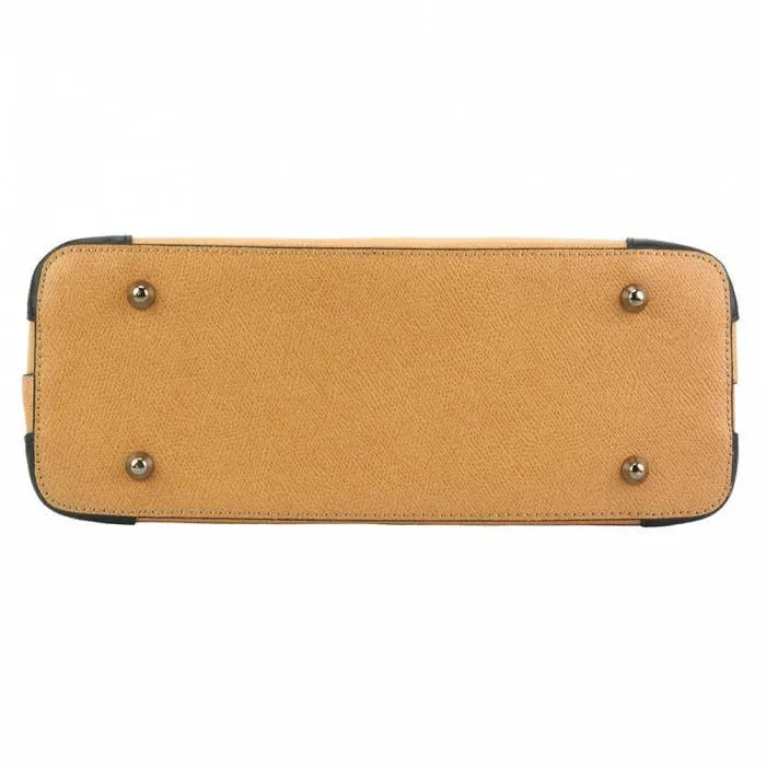 Camilla Luxe Leather Tote  Stylish, Spacious & Versatile