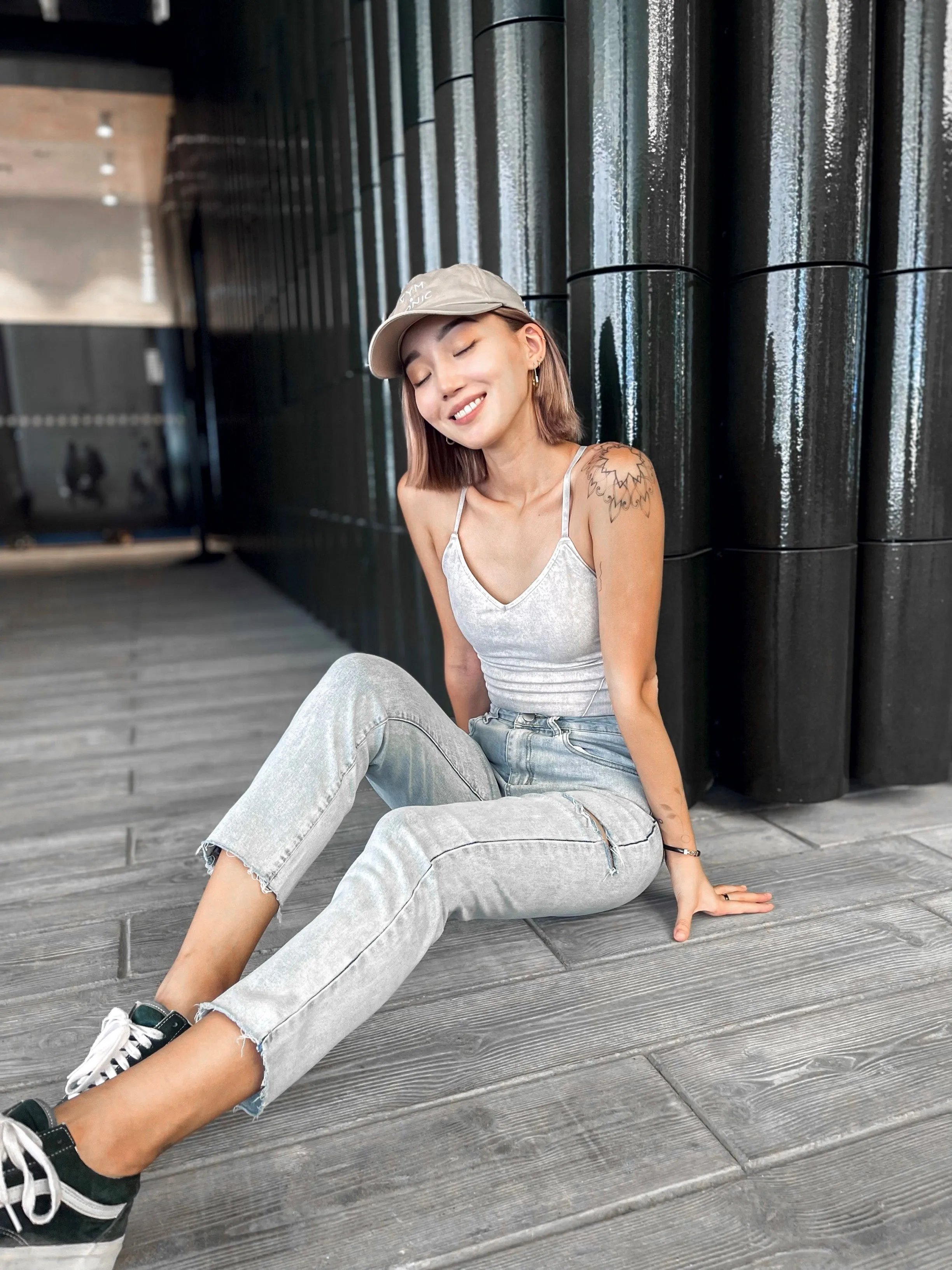 GYM & TONIC - Laid Back Skinny Jeans