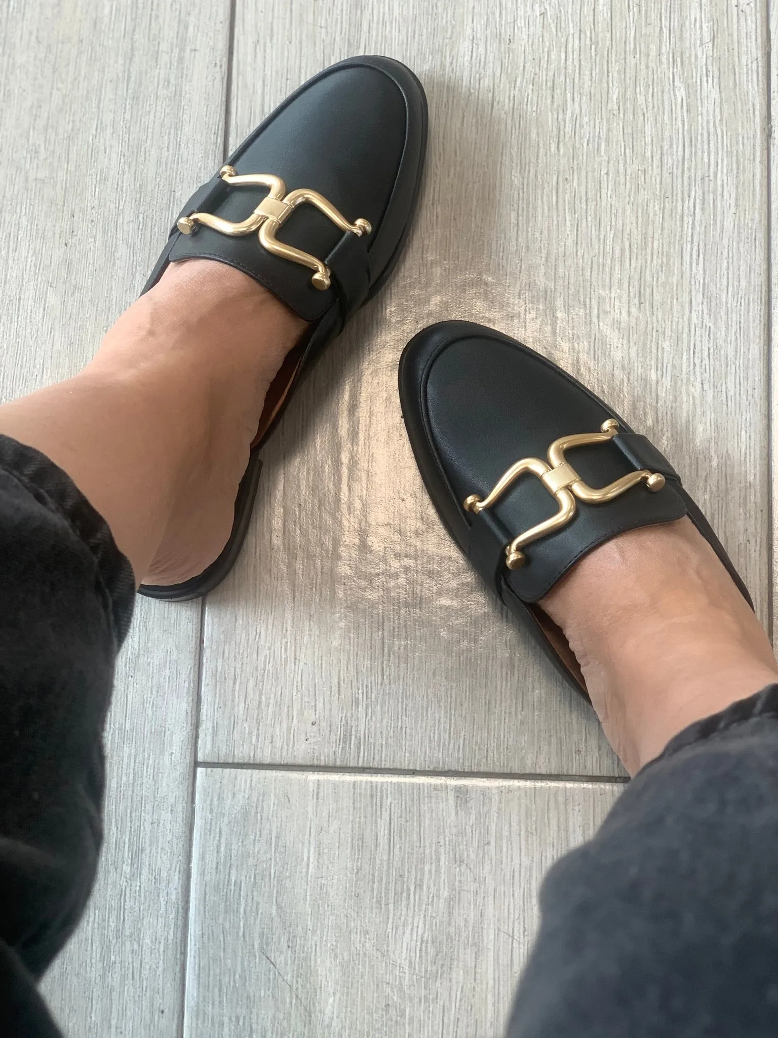 Vizzano Black Mules